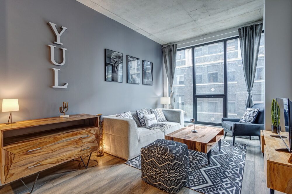 Business-Ready Serviced 2 Bedroom Apartment in Montreal