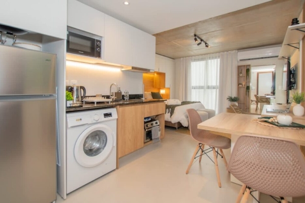 2c4edda0 fcda 4e D gr9 00c3fe22