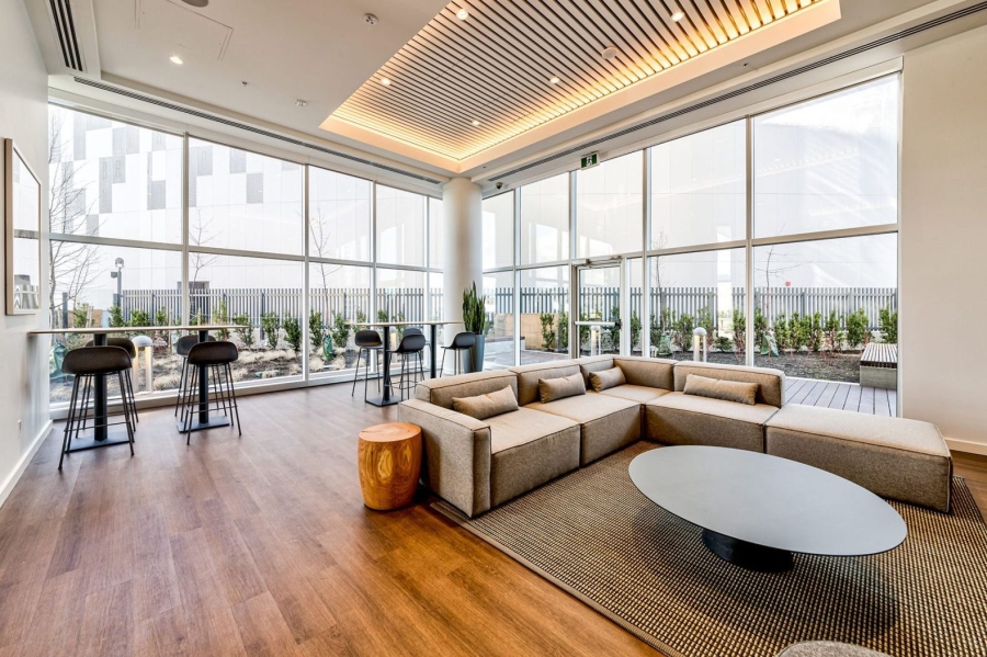 Corporate Stays Signature Collection apartment lounge in Vancouver — premium furnished rental for long-term business travel