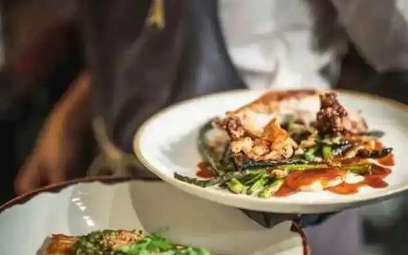 Popular Restaurants quebec 1 38c5ea71