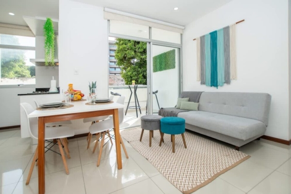 eade62ee c62e 4e 0Warn 4659d6a8