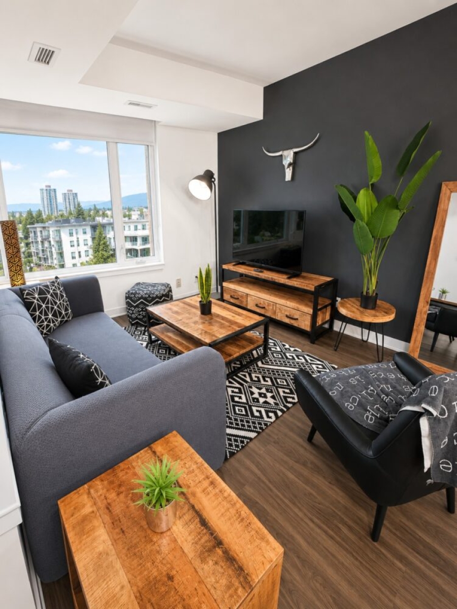 Short term furnished rental cost savings comparison between a corporate apartment and a business hotel