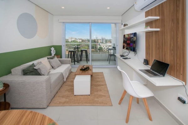 e547a7ae 9681 4b vPO2G 76540372