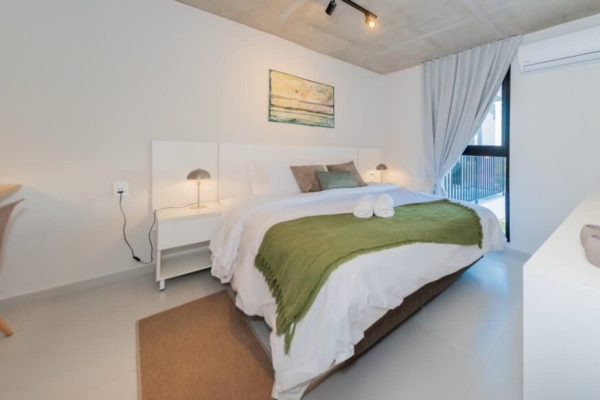 f9acf599 34db 4f FxMD7 992c1d57