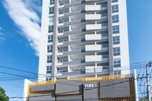 2b65c139 14aa 49 IgJgP 9bf8a184