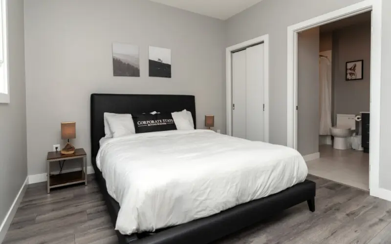 Furnished 1 Bedroom Loft in Edmonton