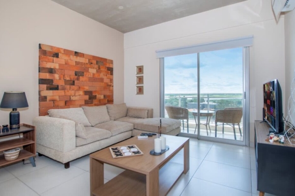 dba84ddd dca1 4a aJoxr a276c080