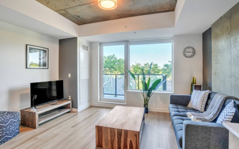 Serviced 1 Bedroom Apartment in Ottawa
