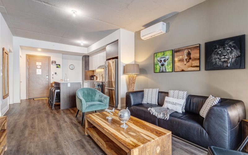 1 Bedroom Corporate Housing in Laval’s Saint-Martin District