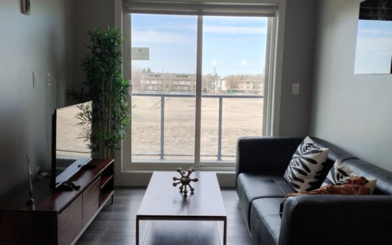 Fully Furnished Corporate 2 Bedroom Apartment in Edmonton | Park Avenue Building
