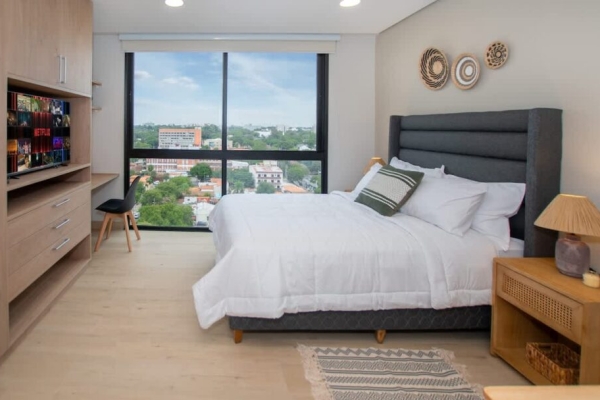 ed8d3f00 3fe3 44 0dmYK e7661c63