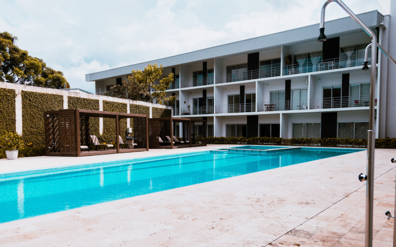 Monthly furnished rentals pool 1 f237be85