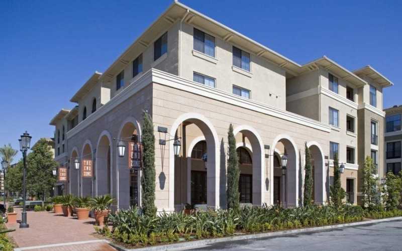 Corporate Housing Orange Country The Village at Irvine Spectrum 02 f4fd041e