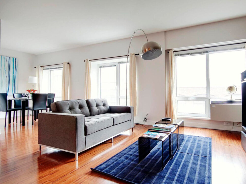 Luxury Furnished 1 Bedroom Executive Suite in Montreal - Corporate Stays