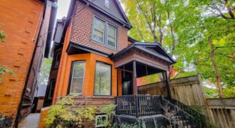 Charming 1-Bedroom Apartment in Central Hamilton