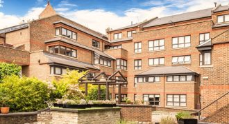 Monarch House Serviced Apartments
