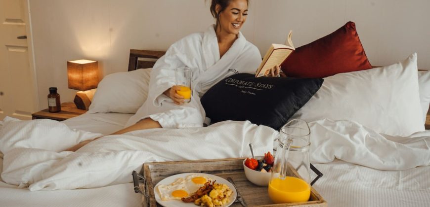 Corporate Stays | University Place 1 Bedroom Corporate Stays | University Place 1 Bedroom