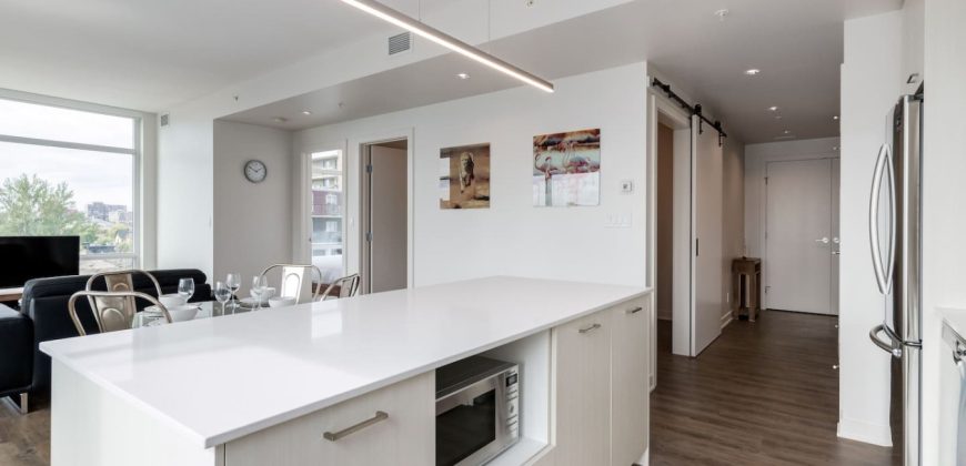 Corporate Stays |Underwood 1 Bedroom + Den