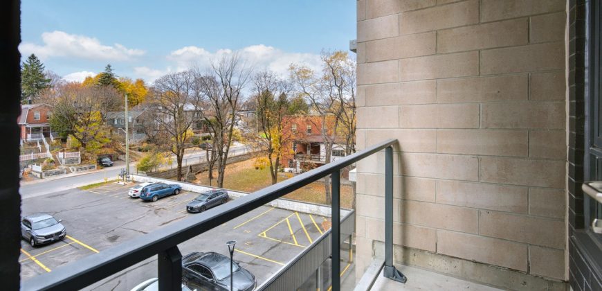 The Lennox – Fully Furnished 1 Bedroom Appartment in Ottawa’s Little Italy (509)
