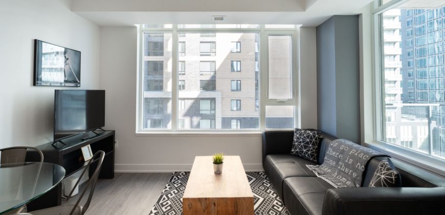 The Lennox – Fully Furnished 2 Bedroom Apartment in Ottawa (513)