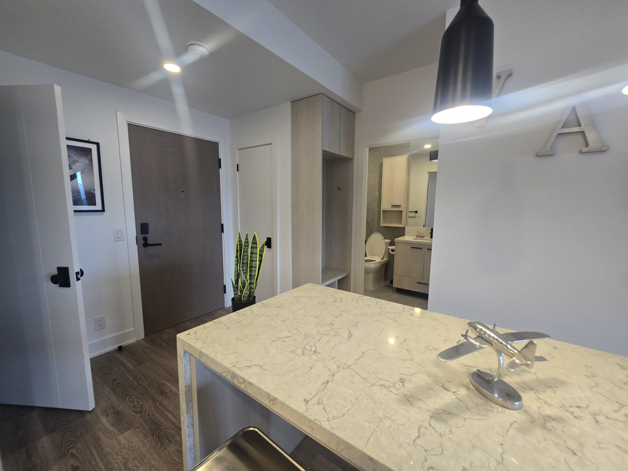 Fully Equipped 1 Bedroom Rental in Toronto