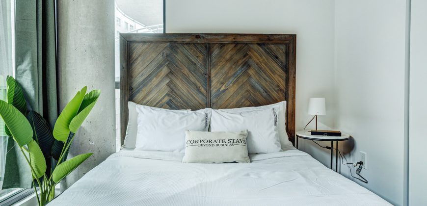 Montreal – C Lofts Le Smith – 2B1B (1006)