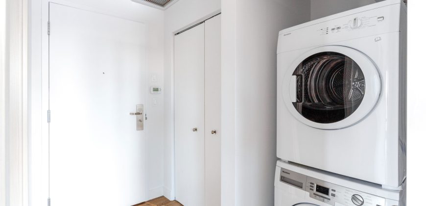 Montreal – C Lofts Le Smith – 2B1B (1006)