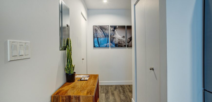 Montreal – C Lofts Le Smith – 2B1B (1006)