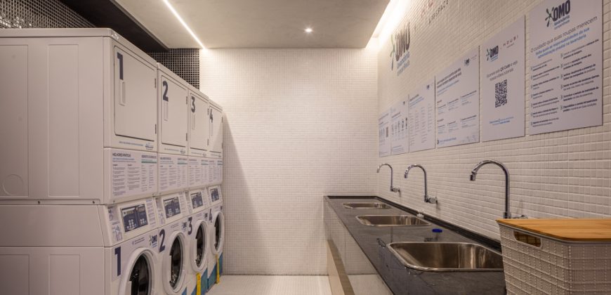 Furnished Studio in São Paulo On Jurupis with City Views, Pool & Gym Access