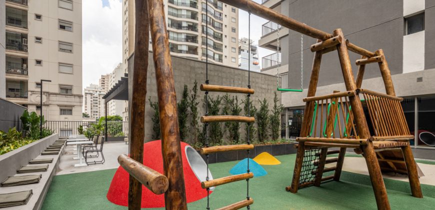 Furnished Studio in São Paulo On Jurupis with City Views, Pool & Gym Access