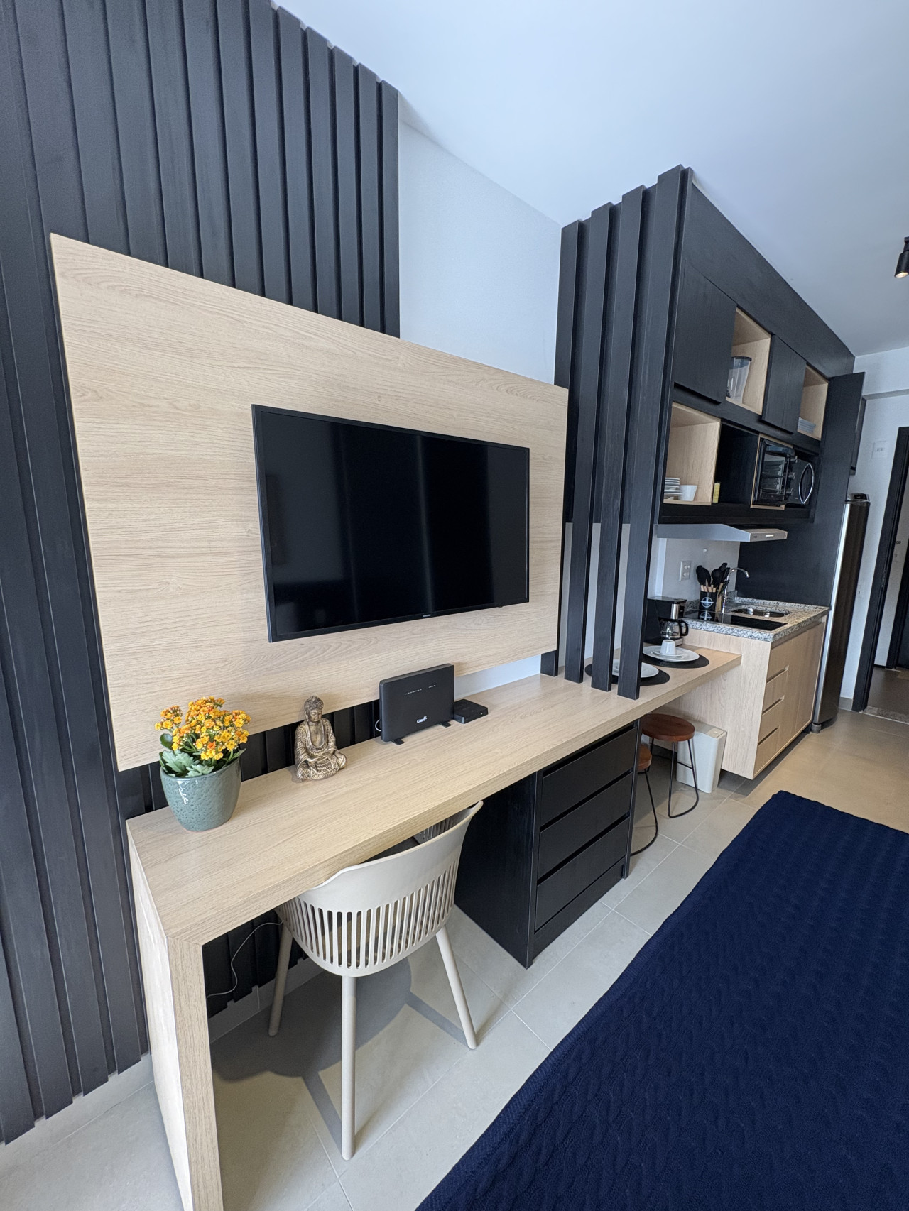 Furnished Studio in São Paulo On Jurupis with City Views, Pool & Gym Access
