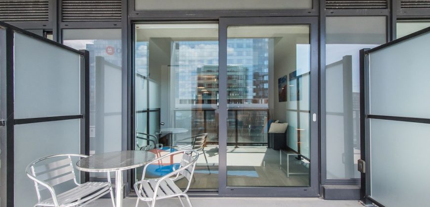 Luxe 1BR Apt with Pool, GYM and On-Site Theater Luxe 1BR Apt with Pool, GYM and On-Site Theater