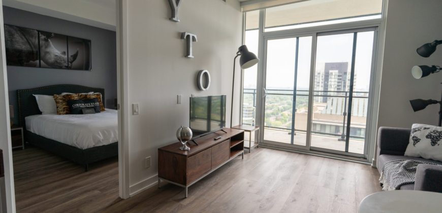 Stylished and Fully furnished 2BR in Toronto