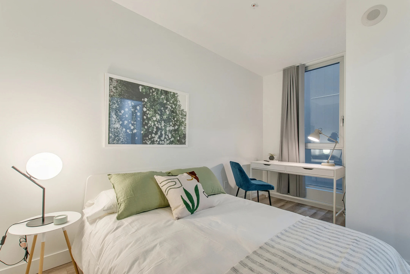 Montreal – Stanbrooke Galaxie – 1BR (1302)