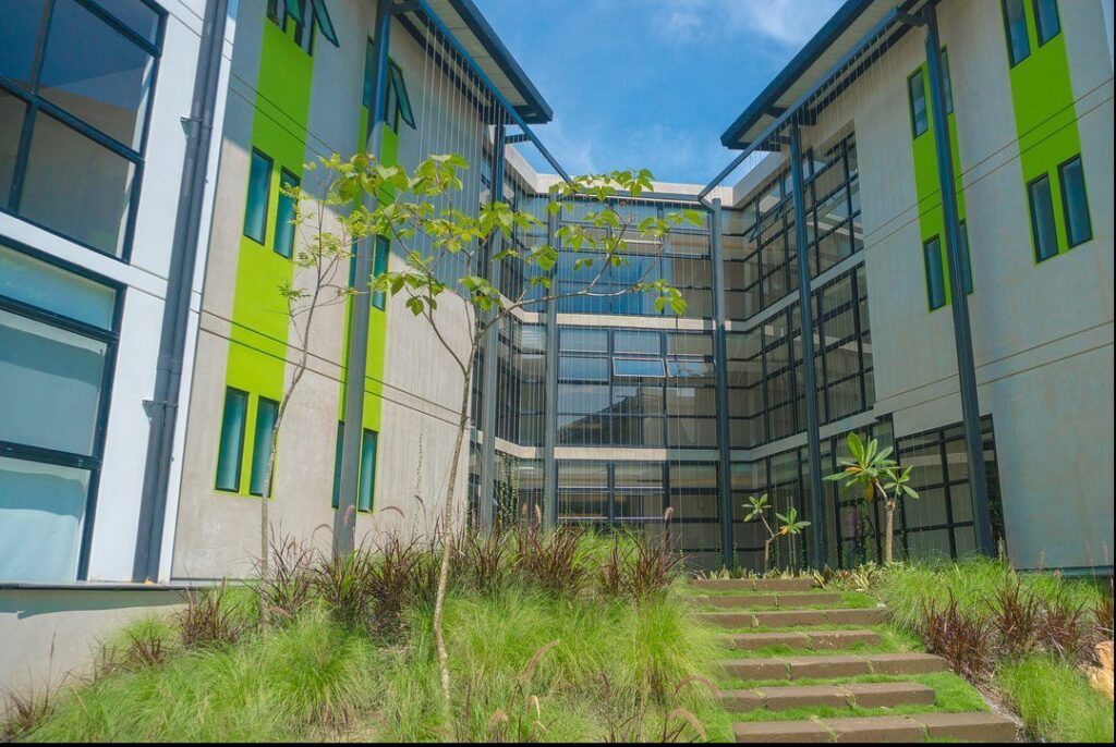 Relocate to Costa Rica