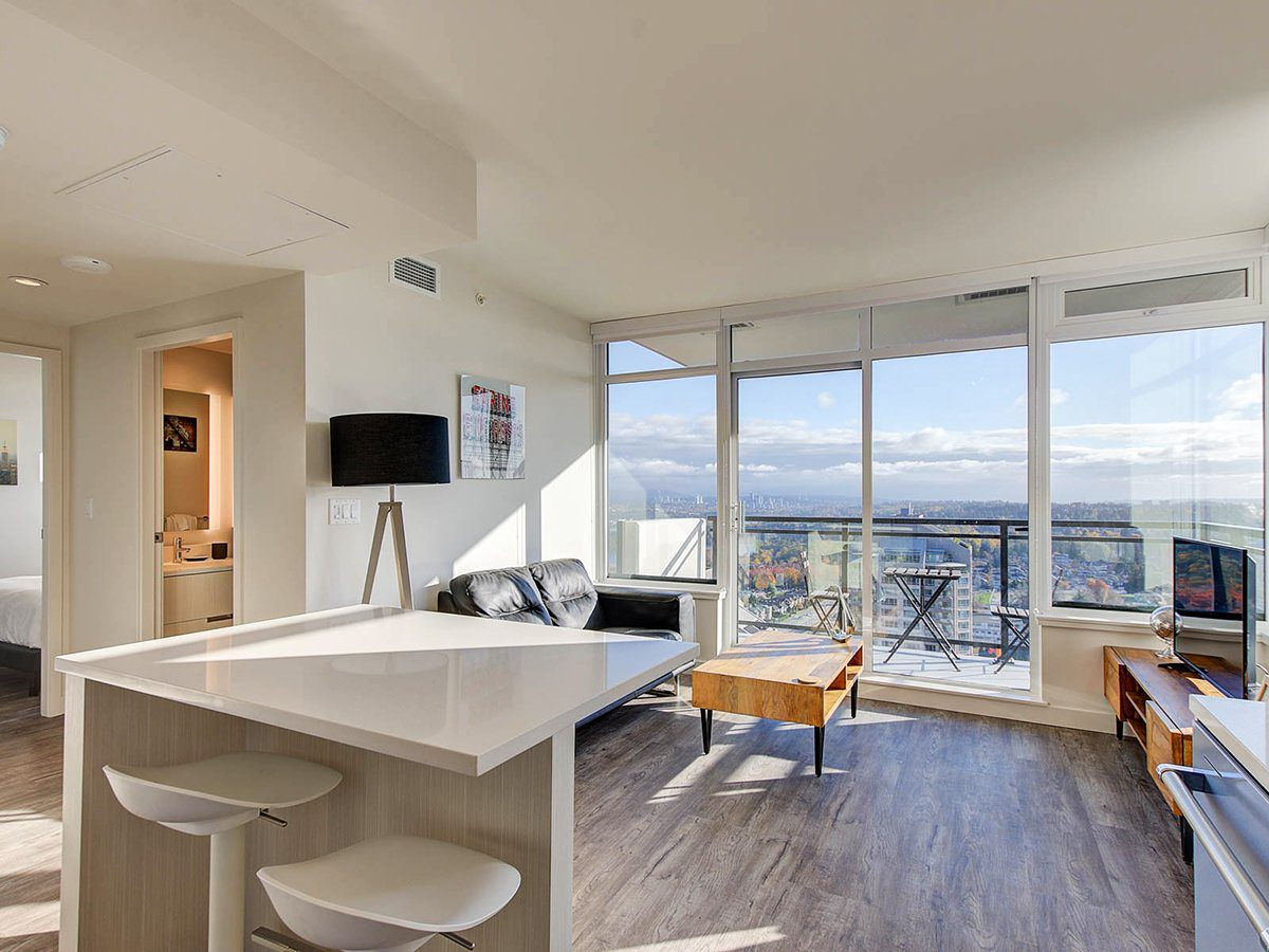 Bachelor vs 1-Bedroom