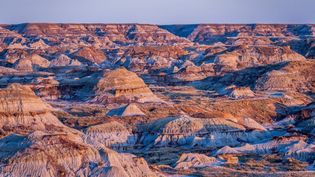 Dinosaur Provincial Park 1024x576 1