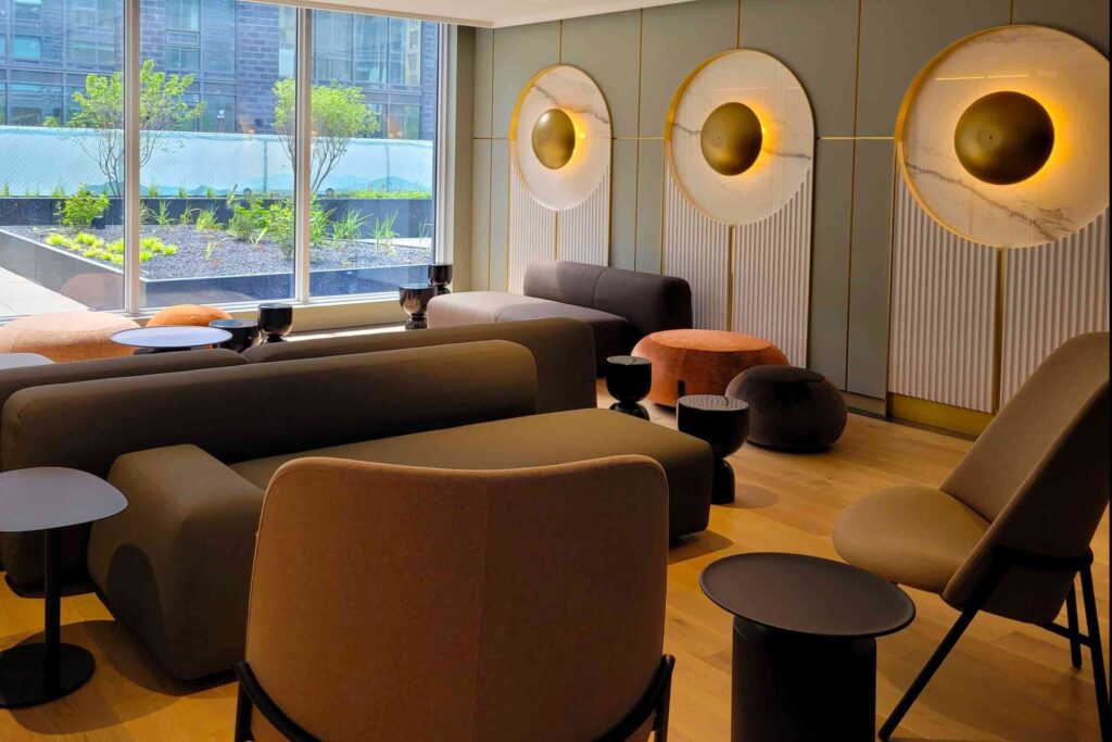 Top 5 Montreal Hot Spots To Take Your Partners Out