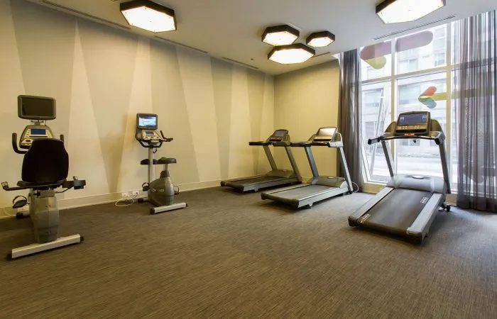 Centre de remise en forme Studio On Richmond 2 700x450 1