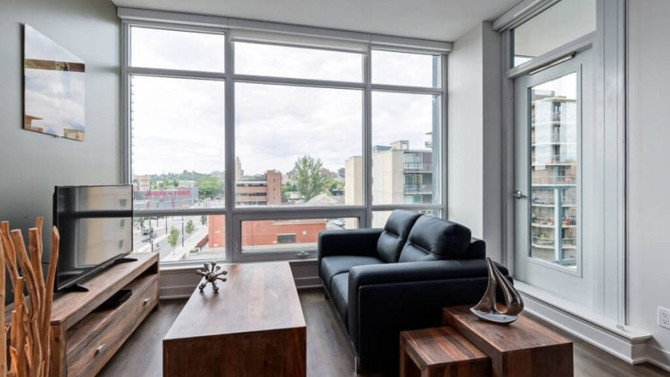 Underwood Apartment in Beltline, Calgary. 